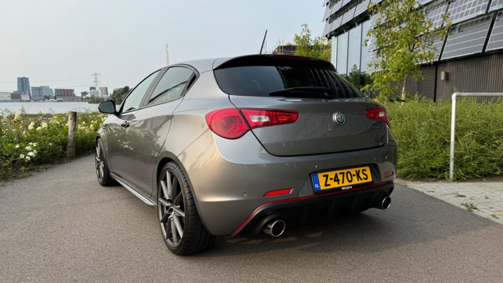 Alfa Giulietta 1.4 T-jet 2019 - 271PK - VOL in opties!