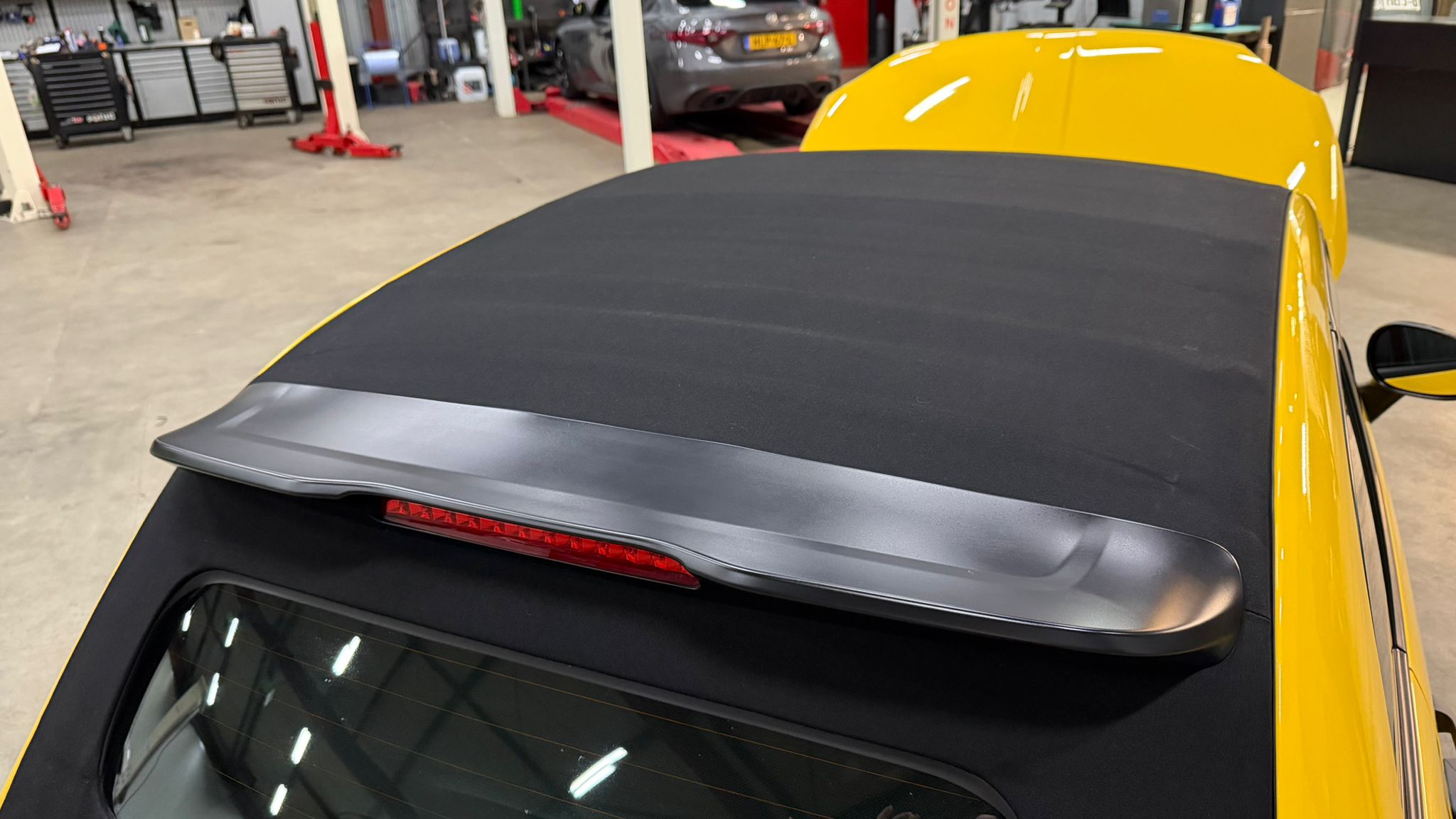 
								Abarth 595 Competizione Cabrio 180PK 2021 full									