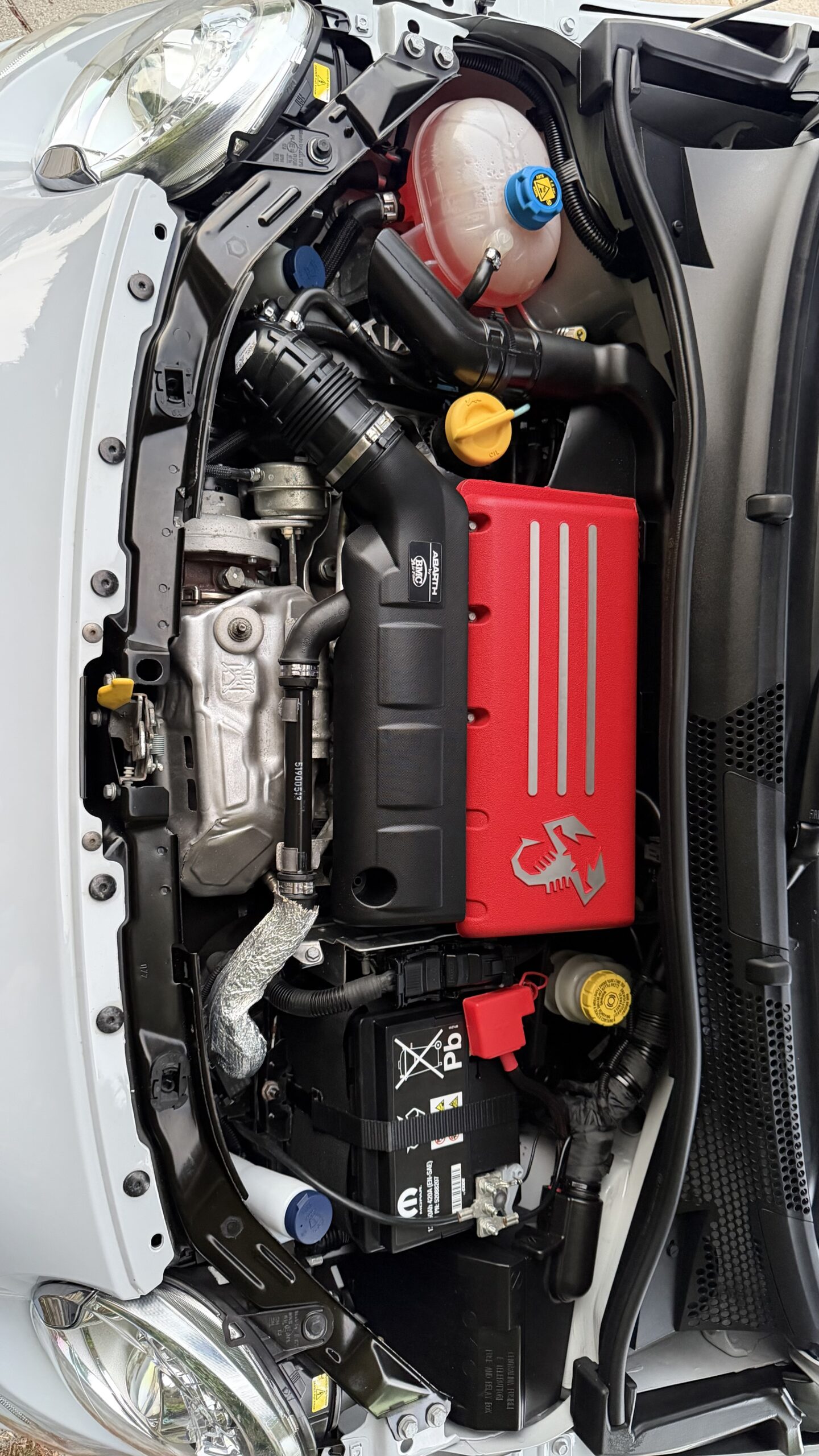 
								VERKOCHT! Abarth 695 BJ06-2022 Esseesse ‘one of 695’ 69dkm Grigio full									